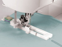SINGER 7258 Stylist Award-Winning 100-Stitch Computerized Sewing Machine with DVD, 10 Presser Feet, Metal Frame, and More